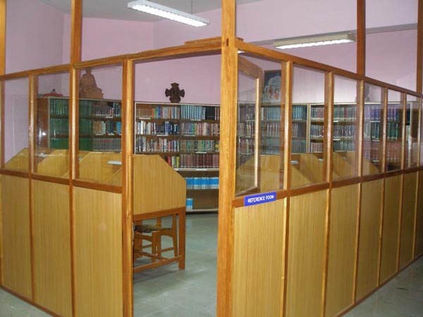 75IIS-Library-Reference-Room